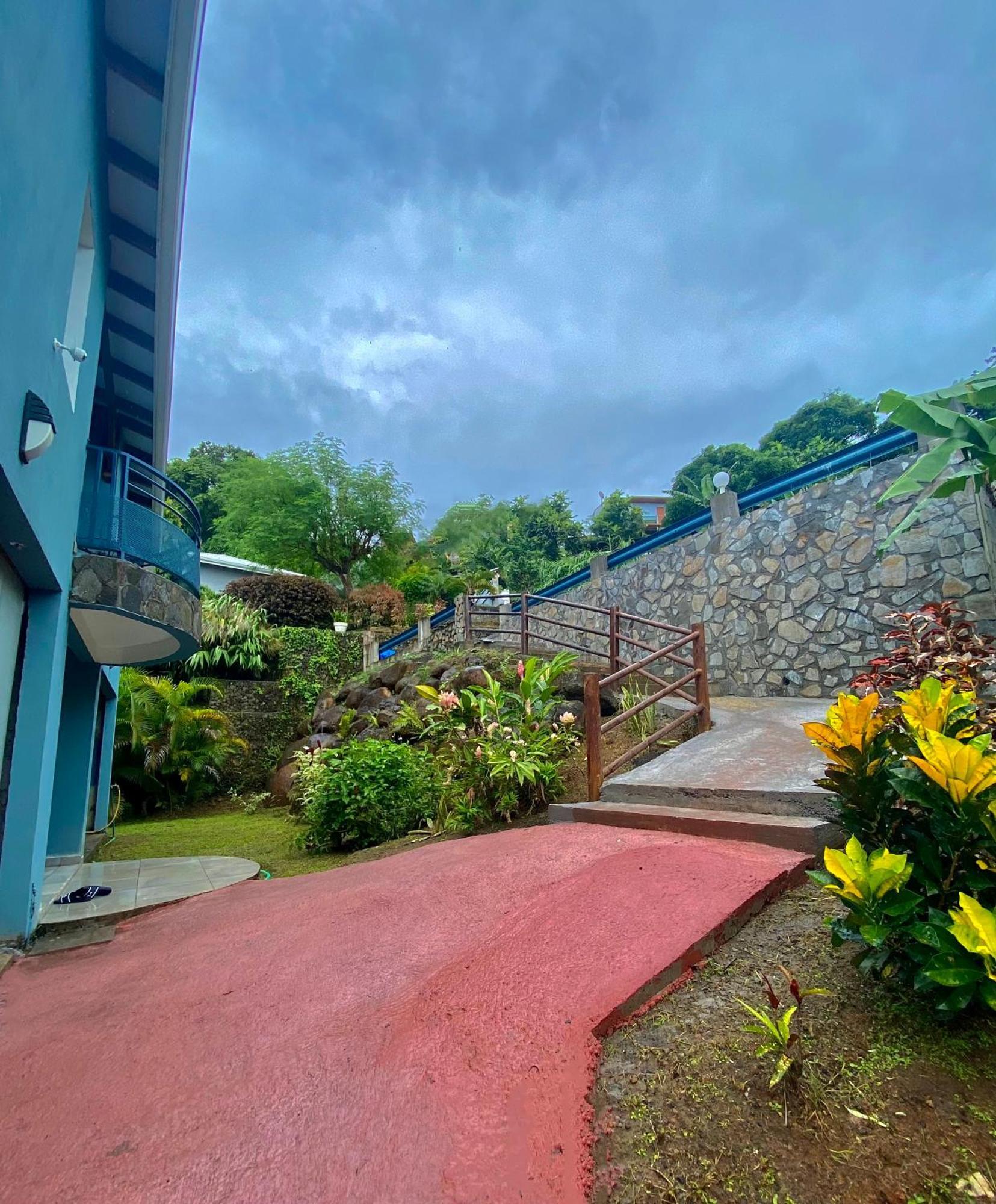 Les Villas Pameyaque 2 F2 Avec 1 Piscine Et 1 F3 Avec 1 Piscine, Superbe Vue Sur La Mer Riviere-Salee エクステリア 写真