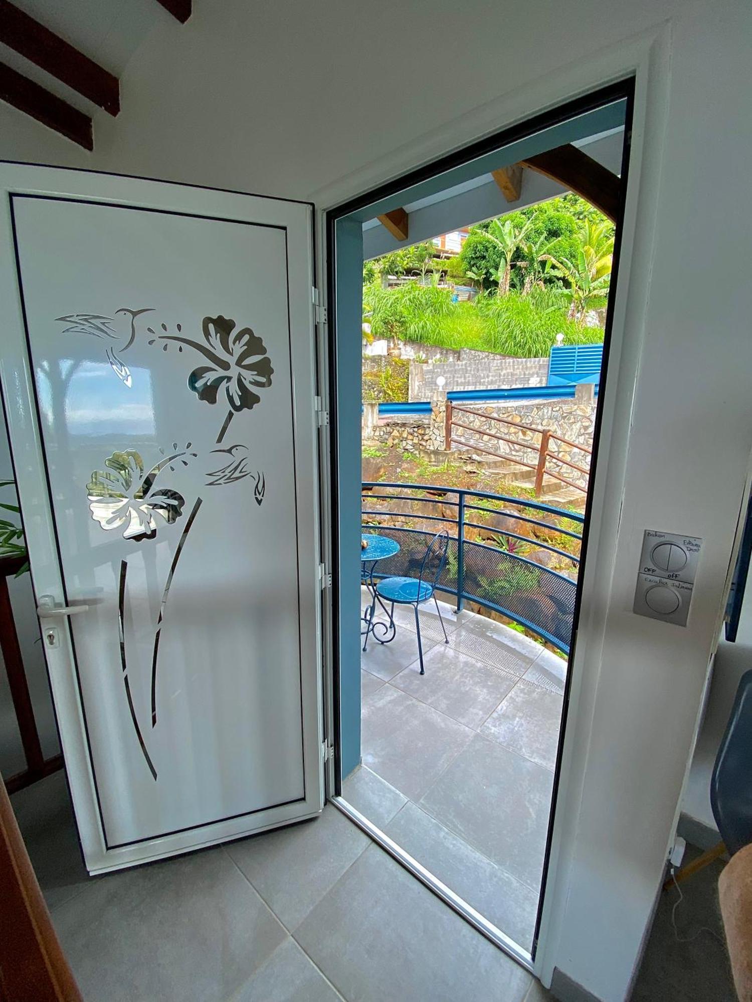 Les Villas Pameyaque 2 F2 Avec 1 Piscine Et 1 F3 Avec 1 Piscine, Superbe Vue Sur La Mer Riviere-Salee エクステリア 写真